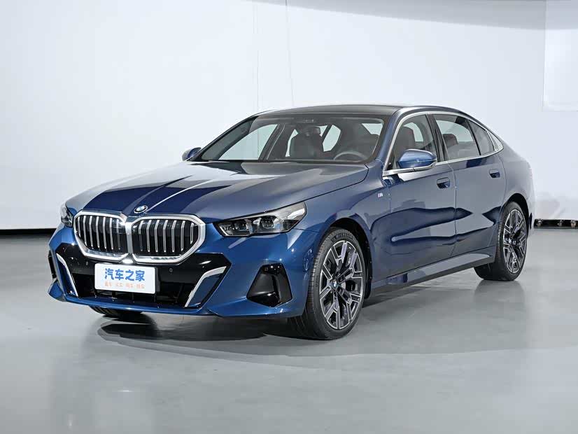 宝马5系最大功率180kw,峰值扭矩为350n·m