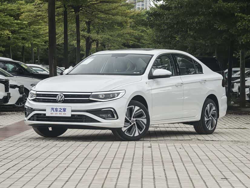 别犹豫快来看新款宝来到店